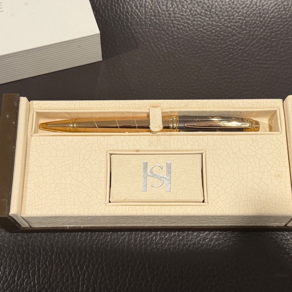 SAINT HONORÉ Paris Luxury Pen – Brand New in Box